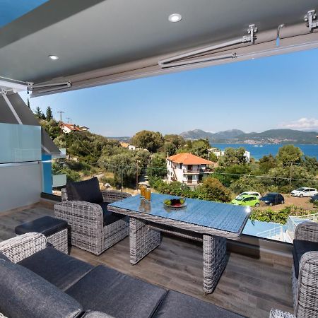 Blue House Luxury Apartment 尼基亚娜 外观 照片