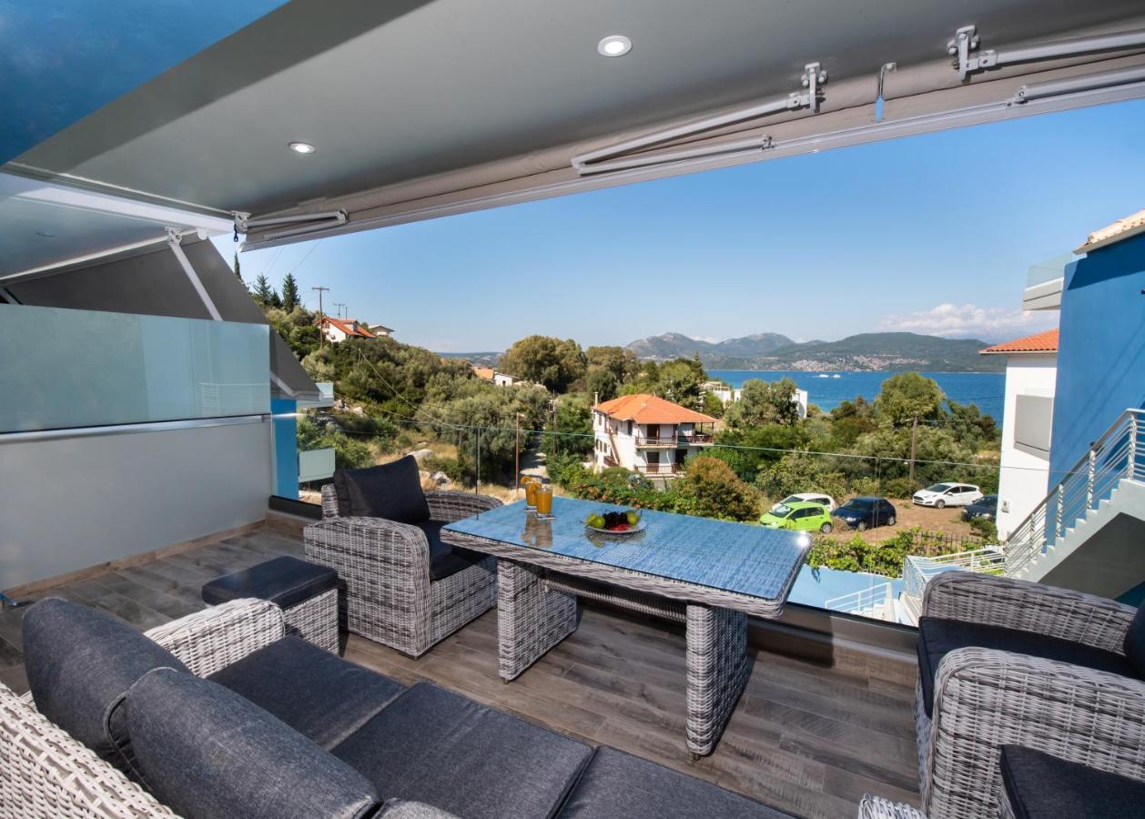 Blue House Luxury Apartment 尼基亚娜 外观 照片