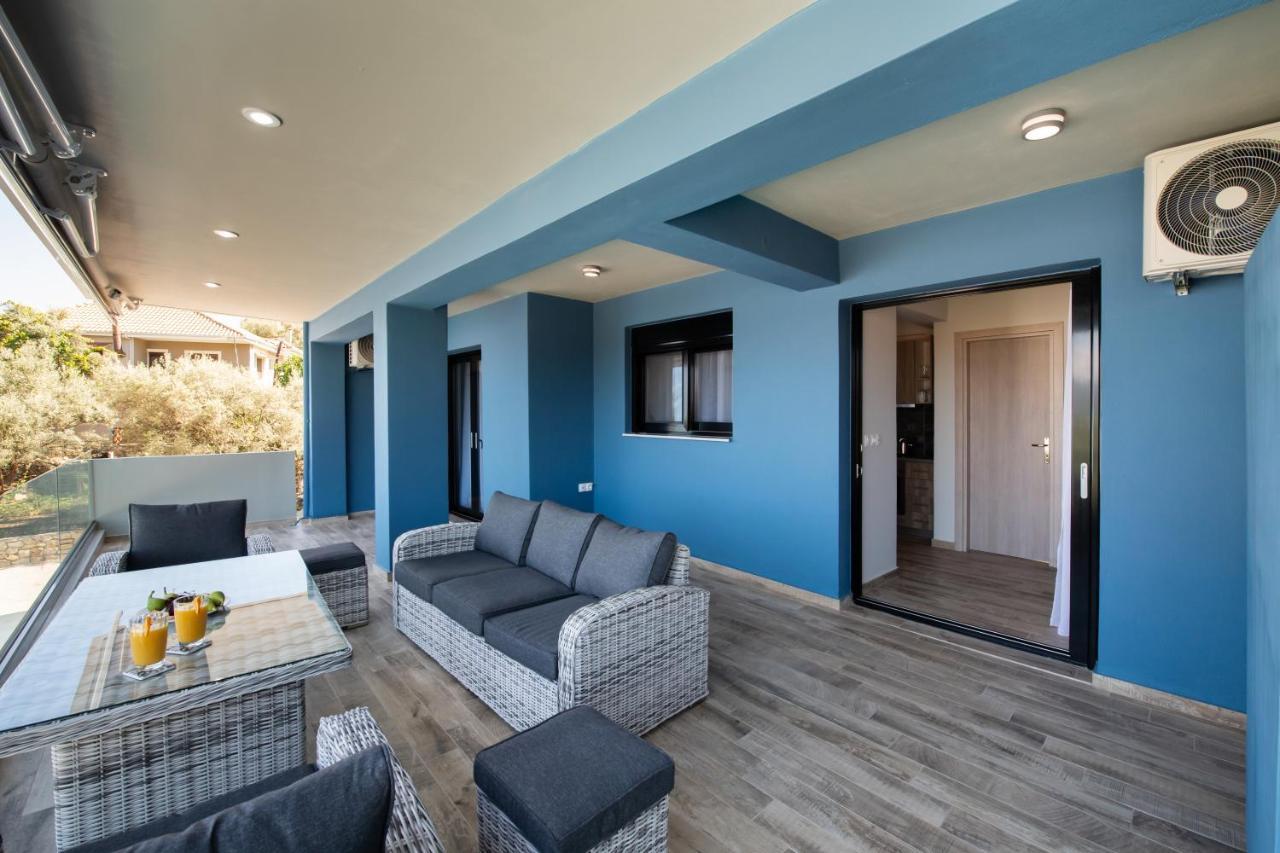 Blue House Luxury Apartment 尼基亚娜 外观 照片