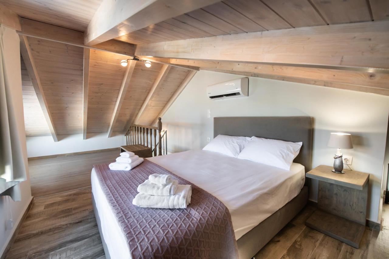 Blue House Luxury Apartment 尼基亚娜 外观 照片